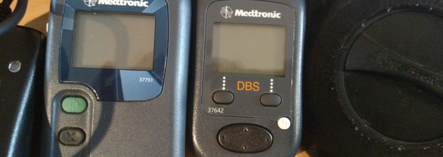 Medtronic DBS programmer and charger device